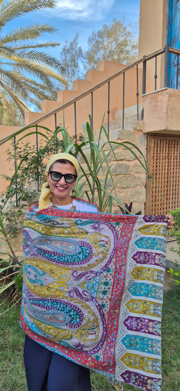 Baby Cashmere Shawls With Silk Threads Embroidery