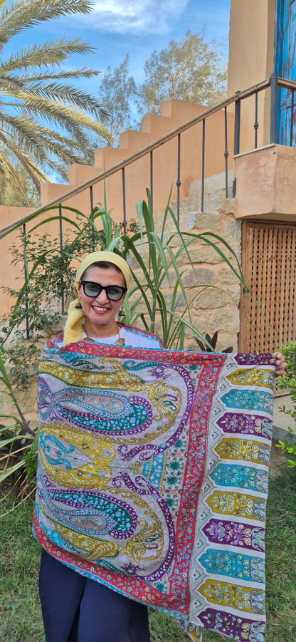 Baby Cashmere Shawls With Silk Threads Embroidery