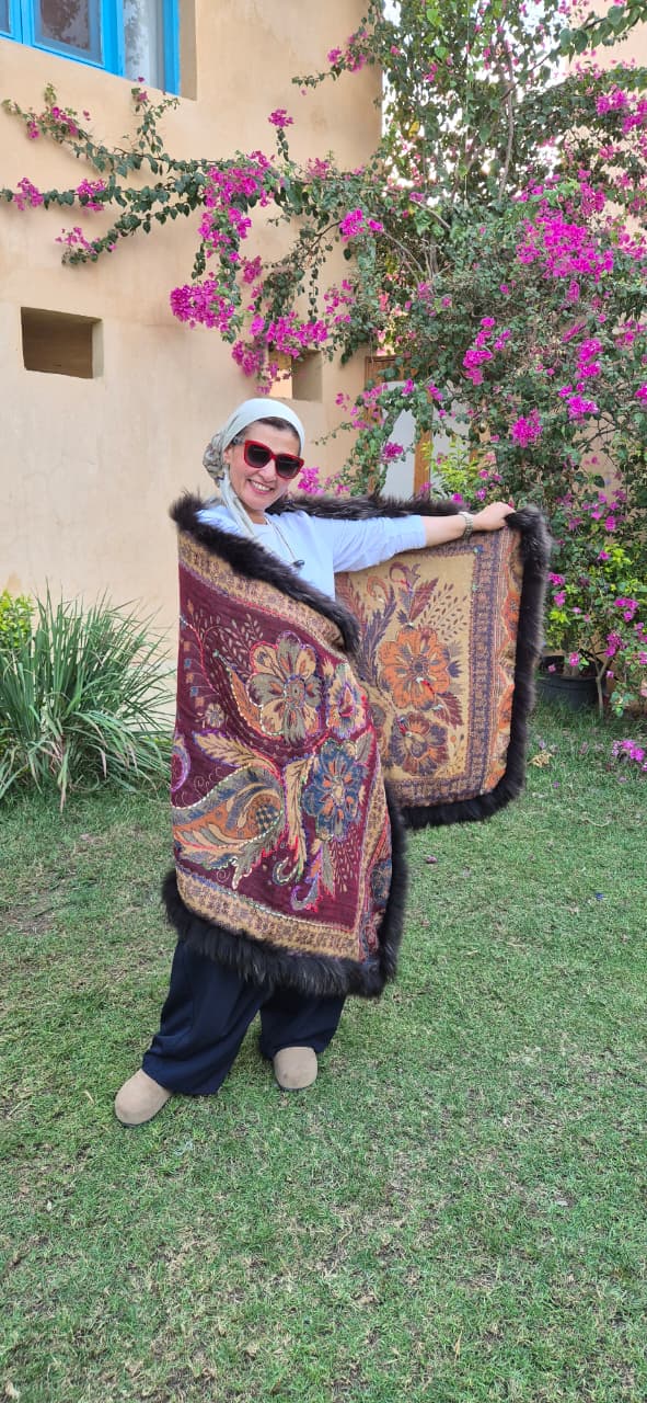 Double Layered Reversible Fur Shawls  Pure Boiling Wool Size