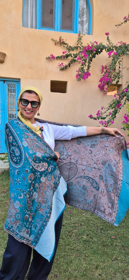 Reversible floral shawl in bright turquoise and plum