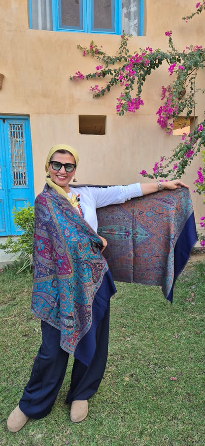 Reversible paisley shawl in turquoise blue and soft grey
